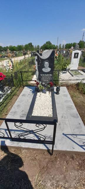 Памятник из гранита 8