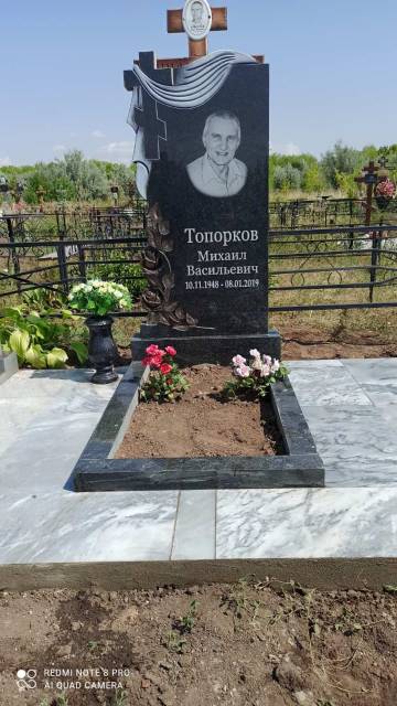 Памятник из гранита 17